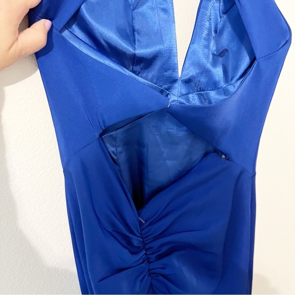 Mac Duggal 66465 Prom Long Formal Halter Dress Gown Blue Embellished Size 4 NWT - Picture 8 of 11